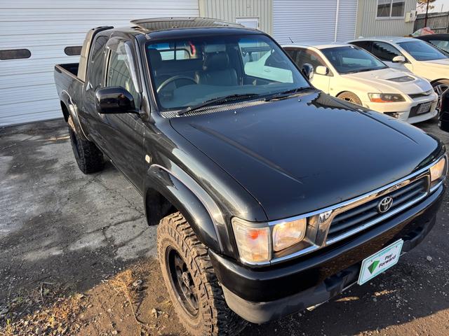 ハイラックススポーツピック エクストラキャブ　ワイド　ユニック　電動リモコン付　　サンルーフ　ディーゼルマニュアル　バックモニター　ＥＴＣ（15枚目）