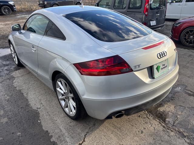 ＴＴクーペ ２．０ＴＦＳＩ　クワトロ　２．０ＴＦＳＩ　クワトロ（４名）　赤レザーシート　シートヒーター　バックモニター　地デジＴＶ　Ｂｌｕｅｔｏｏｔｈ（17枚目）