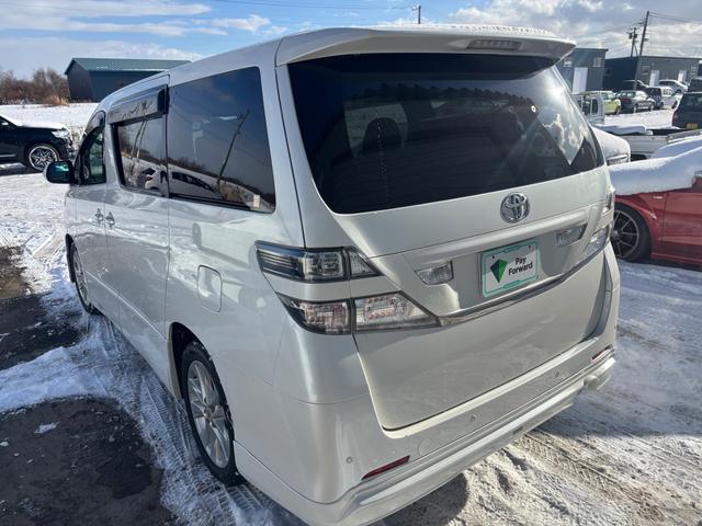 ヴェルファイア 2.4Z 両側電動スライドドア 純正後席モニター ナビ 地デジBluetooth バックモニター BBS19インチ夏タイヤアルミ付 新品スタッドレスタイヤ スマートキー エンジンスターター 前後ドラレコ(20枚目)