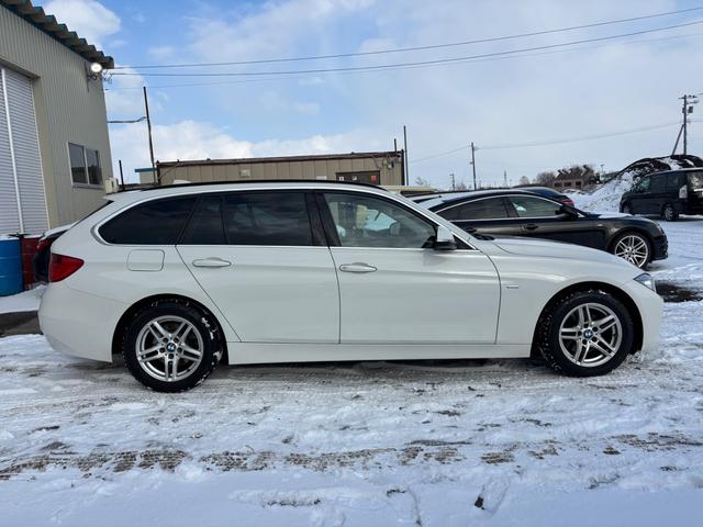 ３シリーズ ３２０ｉ　ｘＤｒｉｖｅツーリング　ラグジュアリー　ブラックレザーシート　夏冬タイヤアルミ付　４ＷＤ　パワーバックドア　Ｂｌｕｅｔｏｏｔｈ　ＵＳＢポート（10枚目）