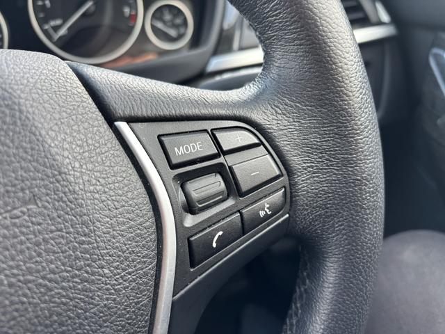 ３シリーズ ３２０ｉ　ｘＤｒｉｖｅツーリング　ラグジュアリー　ブラックレザーシート　夏冬タイヤアルミ付　４ＷＤ　パワーバックドア　Ｂｌｕｅｔｏｏｔｈ　ＵＳＢポート（29枚目）