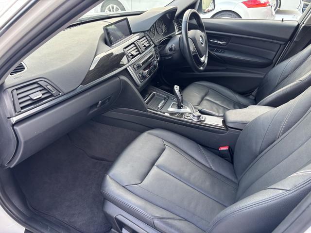 ３シリーズ ３２０ｉ　ｘＤｒｉｖｅツーリング　ラグジュアリー　ブラックレザーシート　夏冬タイヤアルミ付　４ＷＤ　パワーバックドア　Ｂｌｕｅｔｏｏｔｈ　ＵＳＢポート（42枚目）