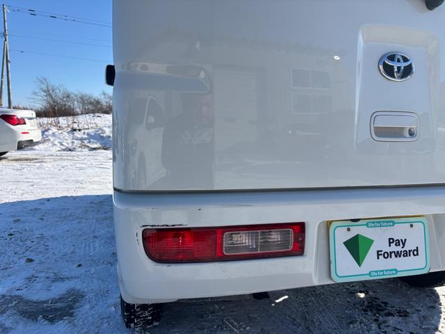 ピクシスバン クルーズターボ　ターボ　４ＷＤ　純正ナビＴＶ　バックモニター　キーレス　ＬＥＤライト（16枚目）