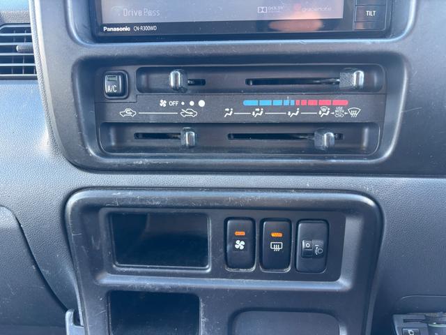 ピクシスバン クルーズターボ　ターボ　４ＷＤ　純正ナビＴＶ　バックモニター　キーレス　ＬＥＤライト（30枚目）