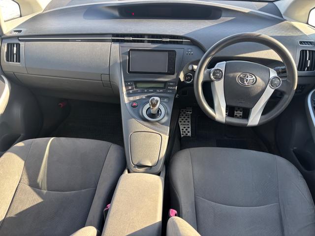 プリウス Ｓ　スマートキー　エンジンスターター　夏用アルミホイール　地デジ　ＥＴＣ（22枚目）