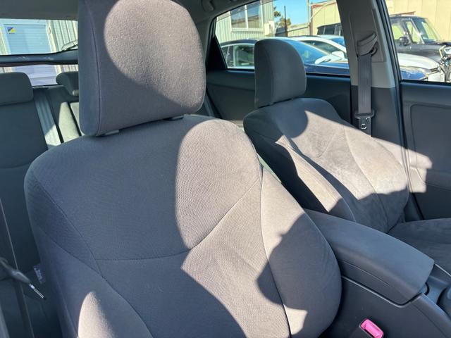 プリウス Ｓ　スマートキー　エンジンスターター　夏用アルミホイール　地デジ　ＥＴＣ（33枚目）