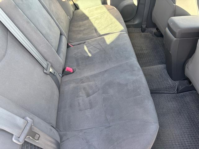 プリウス Ｓ　スマートキー　エンジンスターター　夏用アルミホイール　地デジ　ＥＴＣ（42枚目）