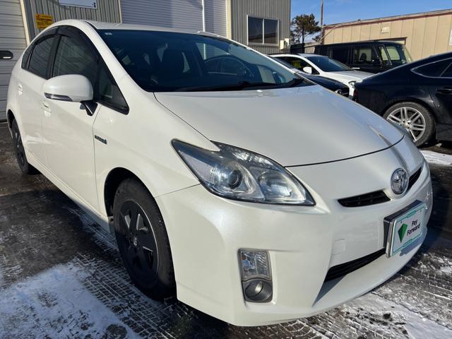 プリウス Ｓ　スマートキー　エンジンスターター　夏用アルミホイール　地デジ　ＥＴＣ（44枚目）