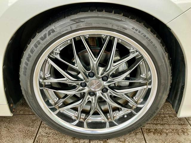 アルファード ２．５Ｓ　Ｃパッケージ　寒冷地仕様　ローダウン　本革シート　夏冬タイヤ付　ＡＬＰＩＮＥナビ　バックカメラ　ＡＬＰＩＮＥフリップダウンモニター　純正エンスタ　スペアキー　衝突軽減　クリアランスソナー　ＥＴＣ（11枚目）