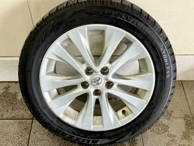 アルファード ２．５Ｓ　Ｃパッケージ　寒冷地仕様　ローダウン　本革シート　夏冬タイヤ付　ＡＬＰＩＮＥナビ　バックカメラ　ＡＬＰＩＮＥフリップダウンモニター　純正エンスタ　スペアキー　衝突軽減　クリアランスソナー　ＥＴＣ（13枚目）