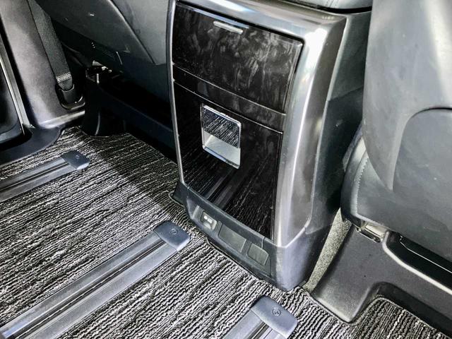 アルファード ２．５Ｓ　Ｃパッケージ　寒冷地仕様　ローダウン　本革シート　夏冬タイヤ付　ＡＬＰＩＮＥナビ　バックカメラ　ＡＬＰＩＮＥフリップダウンモニター　純正エンスタ　スペアキー　衝突軽減　クリアランスソナー　ＥＴＣ（30枚目）