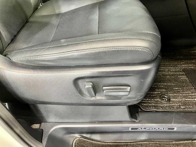 アルファード ２．５Ｓ　Ｃパッケージ　寒冷地仕様　ローダウン　本革シート　夏冬タイヤ付　ＡＬＰＩＮＥナビ　バックカメラ　ＡＬＰＩＮＥフリップダウンモニター　純正エンスタ　スペアキー　衝突軽減　クリアランスソナー　ＥＴＣ（64枚目）