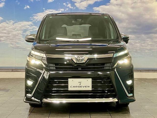 ヴォクシー ＺＳ　煌ＩＩＩ　Ｂｌｕｅｔｏｏｔｈ接続　ＥＴＣ　両側電動スライドドア　４ＷＤ　寒冷地仕様車　衝突被害軽減　地デジＴＶ　バックモニター　ウォークスルー　３列シート　スペアキー　クリアランスソナー　メモリーナビ（21枚目）