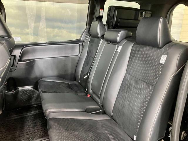 ヴォクシー ＺＳ　煌ＩＩＩ　Ｂｌｕｅｔｏｏｔｈ接続　ＥＴＣ　両側電動スライドドア　４ＷＤ　寒冷地仕様車　衝突被害軽減　地デジＴＶ　バックモニター　ウォークスルー　３列シート　スペアキー　クリアランスソナー　メモリーナビ（35枚目）