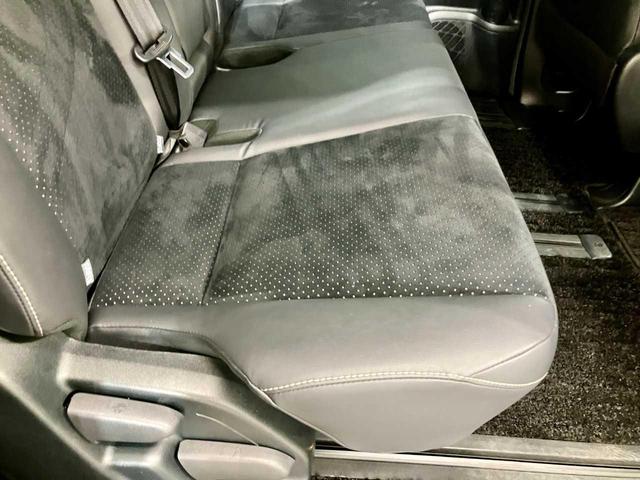 ヴォクシー ＺＳ　煌ＩＩＩ　Ｂｌｕｅｔｏｏｔｈ接続　ＥＴＣ　両側電動スライドドア　４ＷＤ　寒冷地仕様車　衝突被害軽減　地デジＴＶ　バックモニター　ウォークスルー　３列シート　スペアキー　クリアランスソナー　メモリーナビ（46枚目）
