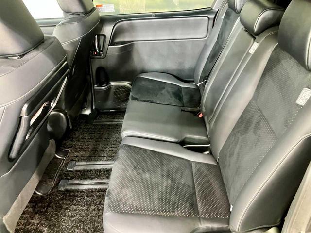 ヴォクシー ＺＳ　煌ＩＩＩ　Ｂｌｕｅｔｏｏｔｈ接続　ＥＴＣ　両側電動スライドドア　４ＷＤ　寒冷地仕様車　衝突被害軽減　地デジＴＶ　バックモニター　ウォークスルー　３列シート　スペアキー　クリアランスソナー　メモリーナビ（58枚目）