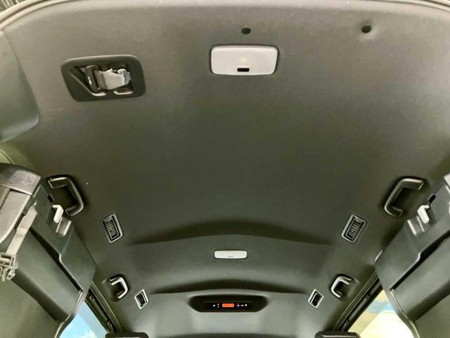 ヴォクシー ＺＳ　煌ＩＩＩ　Ｂｌｕｅｔｏｏｔｈ接続　ＥＴＣ　両側電動スライドドア　４ＷＤ　寒冷地仕様車　衝突被害軽減　地デジＴＶ　バックモニター　ウォークスルー　３列シート　スペアキー　クリアランスソナー　メモリーナビ（64枚目）