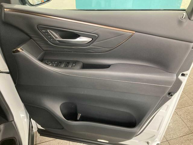 TOYOTA VELLFIRE Z PREMIER Best Japan Spec Recon Car for Import Malaysia