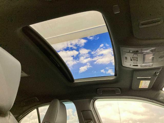 ＵＸ ＵＸ２５０ｈ　バージョンＬ　寒冷地仕様　ブルートゥースオーディオ　ワンオーナー　レザーシート　ＥＴＣ２．０　ドラレコ　サンルーフ　追従クルコン　全周囲カメラ　シートヒーター　シートエアコン　パワーシート　クリアランスソナー（9枚目）