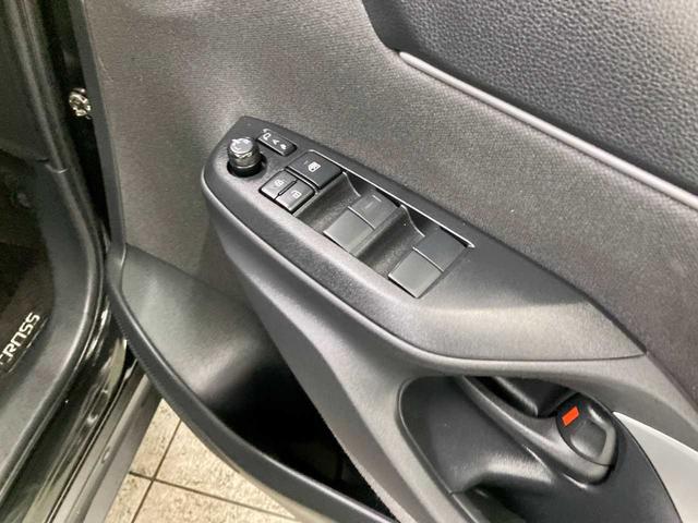 ヤリスクロス Ｇ　寒冷地仕様　ＥＴＣ　衝突軽減装置　シートヒーター　ドライブレコーダー　クリアランスソナー　ＬＥＤヘッドライト　Ｂｌｕｅｔｏｏｔｈ対応　全周囲カメラ　オートライト　オートハイビーム　フルセグ（71枚目）