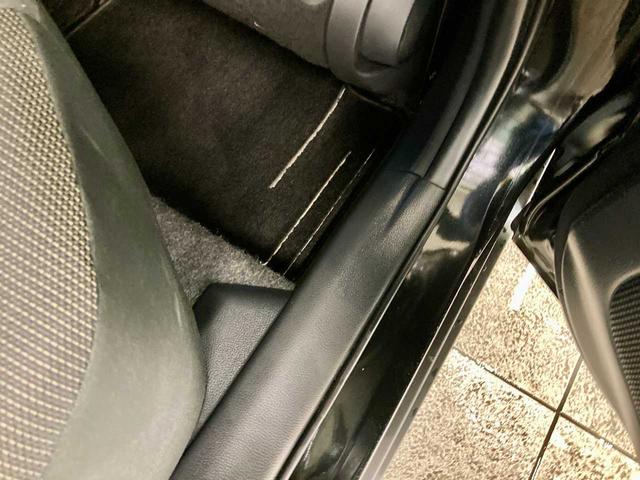 ヤリスクロス Ｇ　寒冷地仕様　ＥＴＣ　衝突軽減装置　シートヒーター　ドライブレコーダー　クリアランスソナー　ＬＥＤヘッドライト　Ｂｌｕｅｔｏｏｔｈ対応　全周囲カメラ　オートライト　オートハイビーム　フルセグ（77枚目）
