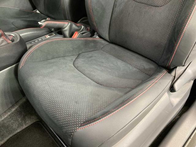 ＧＲヤリス ＲＺ　ハイパフォーマンス　ファースト　エディション　４ＷＤ　バックモニタ－　横滑り防止　エアロ　寒冷地　コーナーセンサー　ナビＴＶ　オートハイビーム　パーキングアシスト　ＥＴＣ２．０　ＵＳＢ　ＢＴ　盗難防止装置　スマートキー　オートエアコン（45枚目）