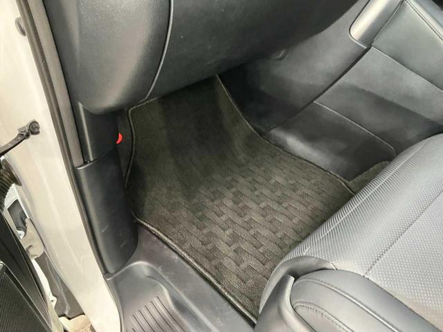アルファード ２．５Ｓ　Ｃパッケージ　寒冷地　４ＷＤ　ＢＬＵＥＴＯＯＴＨ　車線逸脱警報　プリクラッシュセーフティー　アダプティブクルコン　ＡＣ１００Ｖ　地デジＴＶ　シートエアコン　パーキングアシスト　ナビ＆ＴＶ　バックソナー　シートヒータ（74枚目）