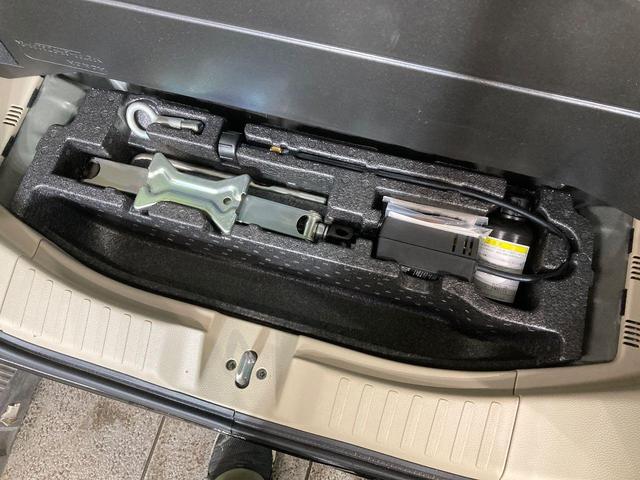 N-BOX G・Lホンダセンシング 夏冬タイヤ付き 純正エンジンスターター 寒冷地仕様 前席シートヒーター USBポート メモリナビ DVD バックモニター フルタイム4WD オートライト オートエアコン LEDヘッドライト(35枚目)