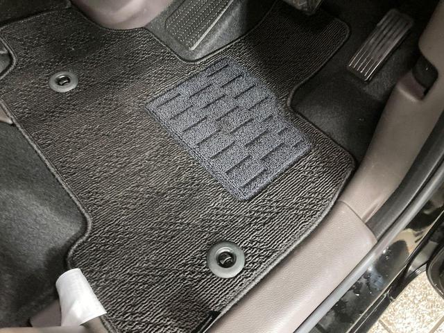 N-BOX G・Lホンダセンシング 夏冬タイヤ付き 純正エンジンスターター 寒冷地仕様 前席シートヒーター USBポート メモリナビ DVD バックモニター フルタイム4WD オートライト オートエアコン LEDヘッドライト(47枚目)