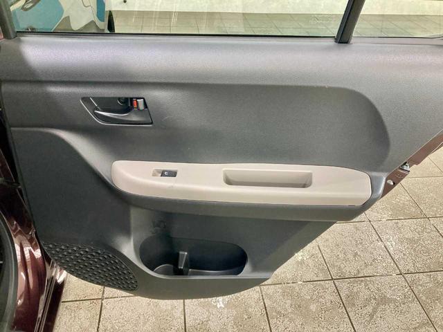 パッソ モーダ　Ｓ　夏冬タイヤ付き　４ＷＤ　ＬＥＤライト　シートヒーター　寒冷地　軽減ブレーキ　衝突安全ボディ　ベンチシート　バックカメラ　ミュージックプレイヤー接続可　アイドリングストップ　Ｂｌｕｅｔｏｏｔｈ接続（47枚目）