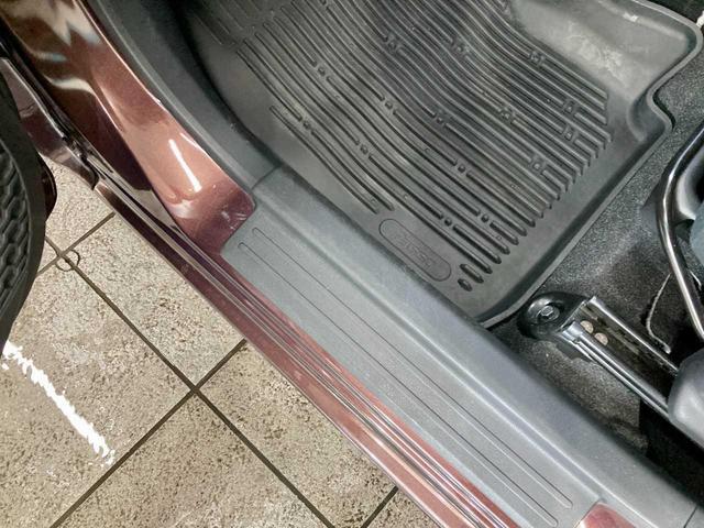 パッソ モーダ　Ｓ　夏冬タイヤ付き　４ＷＤ　ＬＥＤライト　シートヒーター　寒冷地　軽減ブレーキ　衝突安全ボディ　ベンチシート　バックカメラ　ミュージックプレイヤー接続可　アイドリングストップ　Ｂｌｕｅｔｏｏｔｈ接続（54枚目）