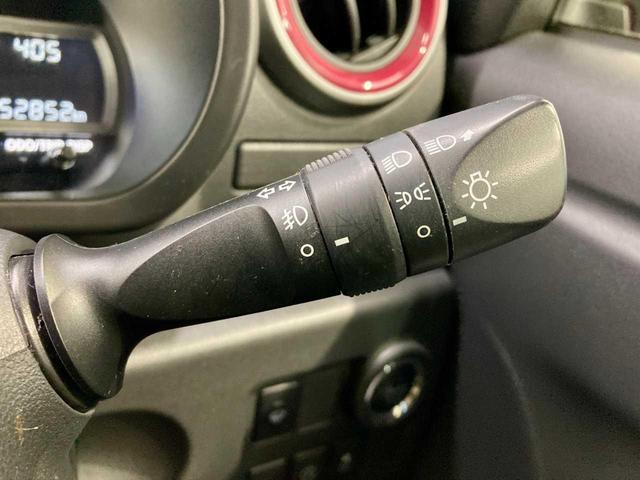 パッソ モーダ　Ｓ　夏冬タイヤ付き　４ＷＤ　ＬＥＤライト　シートヒーター　寒冷地　軽減ブレーキ　衝突安全ボディ　ベンチシート　バックカメラ　ミュージックプレイヤー接続可　アイドリングストップ　Ｂｌｕｅｔｏｏｔｈ接続（65枚目）