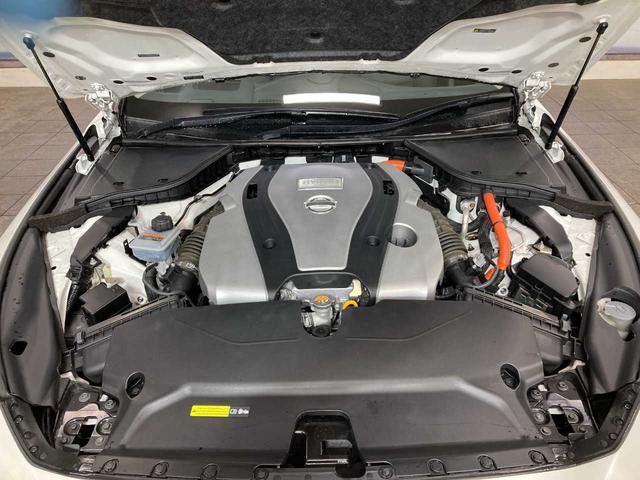 スカイライン 350GT FOUR ハイブリッド 360°カメラ 4WD エマージェンシーブレーキ Bluetooth フルセグTV スマートキー レーンアシスト レーダークルーズコントロール クリアランスソナー バックカメラ パワーシート USB(4枚目)