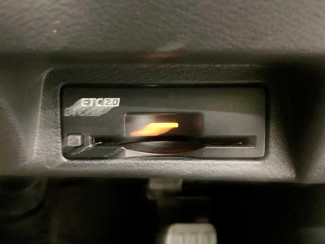 スカイライン 350GT FOUR ハイブリッド 360°カメラ 4WD エマージェンシーブレーキ Bluetooth フルセグTV スマートキー レーンアシスト レーダークルーズコントロール クリアランスソナー バックカメラ パワーシート USB(11枚目)