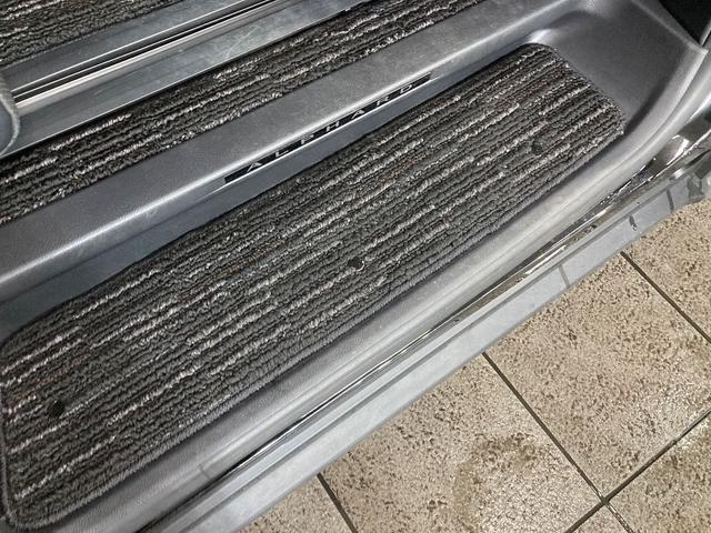アルファードハイブリッド Z 寒冷地仕様 ワンオーナー ツインムーンルーフ デジタルインナーミラー ドラレコ ETC2.0 レーダークルーズ パノラミックビューモニター ブラインドスポットモニター メモリーナビ フルセグ(23枚目)