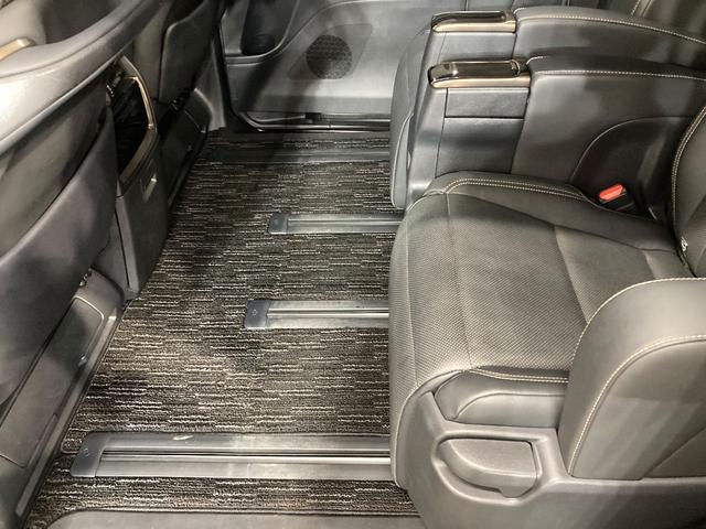 アルファードハイブリッド Z 寒冷地仕様 ワンオーナー ツインムーンルーフ デジタルインナーミラー ドラレコ ETC2.0 レーダークルーズ パノラミックビューモニター ブラインドスポットモニター メモリーナビ フルセグ(42枚目)
