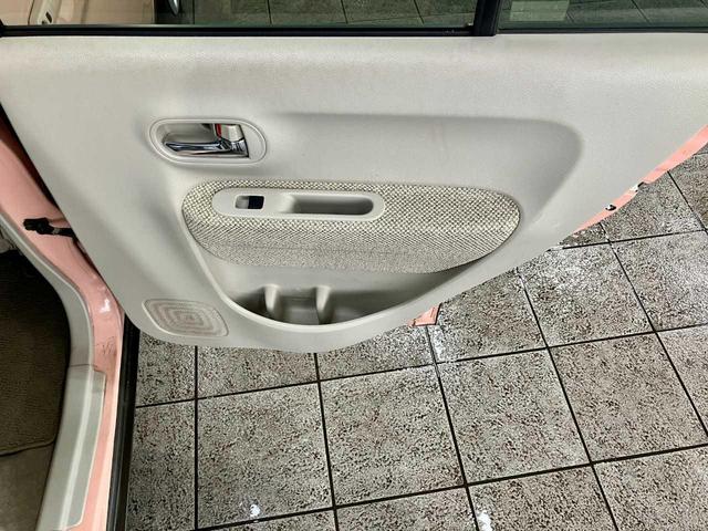 アルトラパン Ｓ　夏冬タイヤ付き　エンジンスターター付き　寒冷地　ワンオ－ナ－　シートヒータ　ブレーキサポート　フルオートエアコン　フルタイム４ＷＤ　ＥＴＣ　パワーウインドウ　ＬＥＤランプ（45枚目）