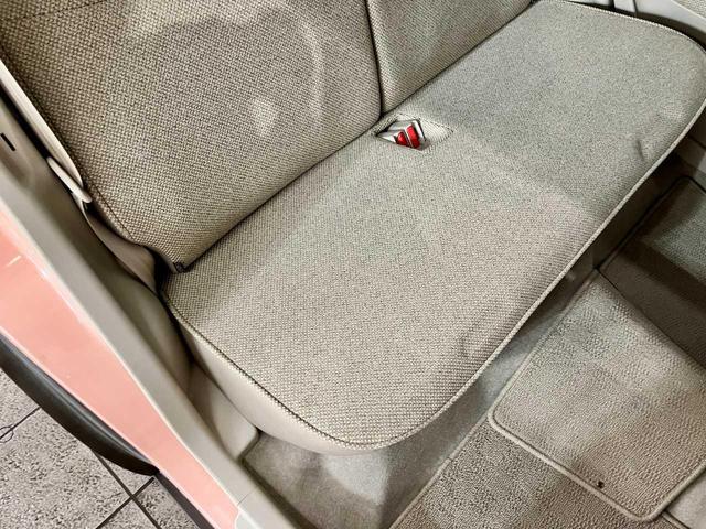 アルトラパン Ｓ　夏冬タイヤ付き　エンジンスターター付き　寒冷地　ワンオ－ナ－　シートヒータ　ブレーキサポート　フルオートエアコン　フルタイム４ＷＤ　ＥＴＣ　パワーウインドウ　ＬＥＤランプ（50枚目）