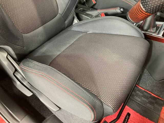 スイフトスポーツ ベースグレード VOLK RACING 夏冬タイヤ付 GReddyスポイラー GReddyダンパー GReddyブローオフバルブ、インタークーラー、ステアリング、マフラー クスコタワーバー ダウンサスRSR(52枚目)