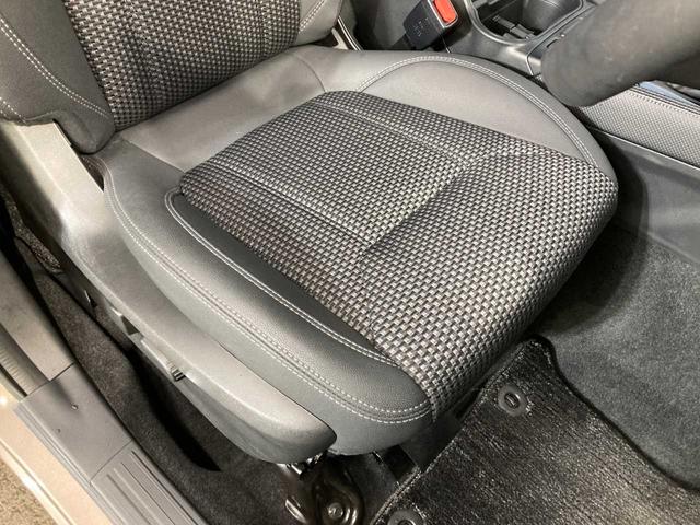 フォレスター アドバンス　バックソナー　ヒーター　ＳＤナビゲーション　アダプティブクルーズ　ブルーレイ再生　キーレス　スマートＫ　禁煙　ＰＷシート　ブルートゥース　エアＢ　サイドエアＢ　ＡＵＸ　ＡＷＤ　オートＬＥＤ　寒冷地（52枚目）