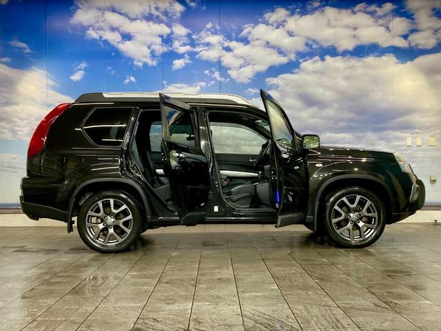 エクストレイル ２０Ｘｔｔ　ブラック　エクストリーマーＸ　新品夏タイヤ添付　オートクルーズコントロール　パワー　ワンセグ　Ｂカメラ　電動格納ミラー　アルミホイール　ＡＢＳ　寒冷地仕様　Ｗエアバック　ＥＴＣ　オートライト　シートヒーター　ＵＳＢ　切替式４ＷＤ（18枚目）