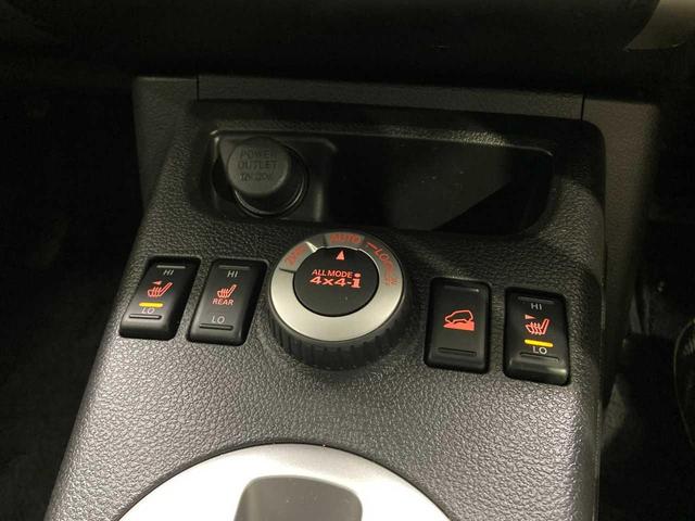 エクストレイル ２０Ｘｔｔ　ブラック　エクストリーマーＸ　新品夏タイヤ添付　オートクルーズコントロール　パワー　ワンセグ　Ｂカメラ　電動格納ミラー　アルミホイール　ＡＢＳ　寒冷地仕様　Ｗエアバック　ＥＴＣ　オートライト　シートヒーター　ＵＳＢ　切替式４ＷＤ（37枚目）