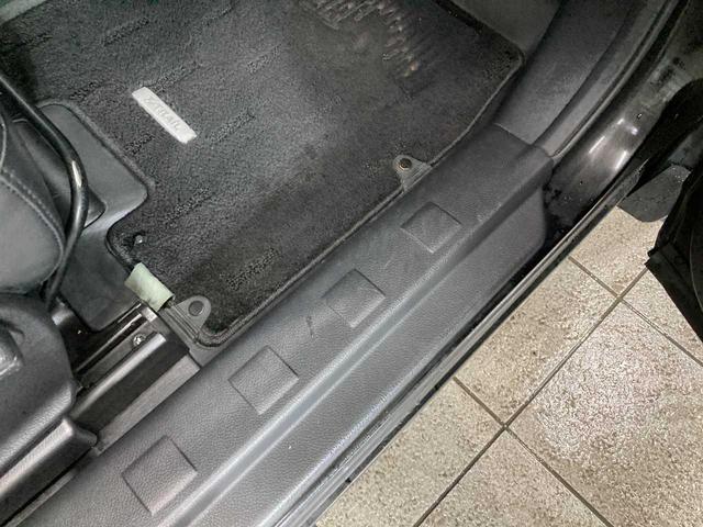 エクストレイル ２０Ｘｔｔ　ブラック　エクストリーマーＸ　新品夏タイヤ添付　オートクルーズコントロール　パワー　ワンセグ　Ｂカメラ　電動格納ミラー　アルミホイール　ＡＢＳ　寒冷地仕様　Ｗエアバック　ＥＴＣ　オートライト　シートヒーター　ＵＳＢ　切替式４ＷＤ（44枚目）