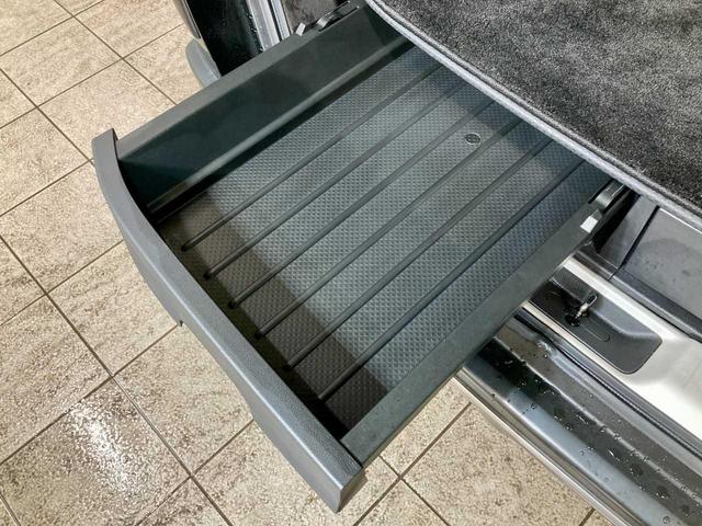 エクストレイル ２０Ｘｔｔ　ブラック　エクストリーマーＸ　新品夏タイヤ添付　オートクルーズコントロール　パワー　ワンセグ　Ｂカメラ　電動格納ミラー　アルミホイール　ＡＢＳ　寒冷地仕様　Ｗエアバック　ＥＴＣ　オートライト　シートヒーター　ＵＳＢ　切替式４ＷＤ（76枚目）