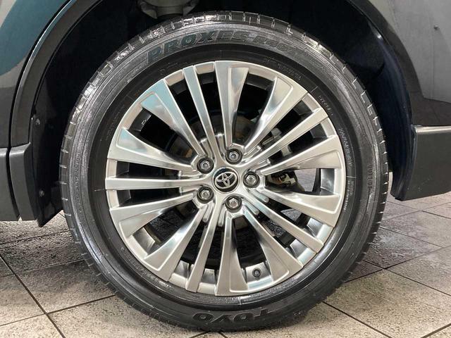 ハリアー Ｚ　レザーパッケージ　寒冷地仕様　夏冬タイヤ付　パノラマルーフ　ＪＢＬサウンド　アラウンドビューモニター　メモリナビ　デジタルインナーミラー　ＥＴＣ２．０　レーダークルーズ　本革電動シート　シートヒーター・シートエアコン（8枚目）