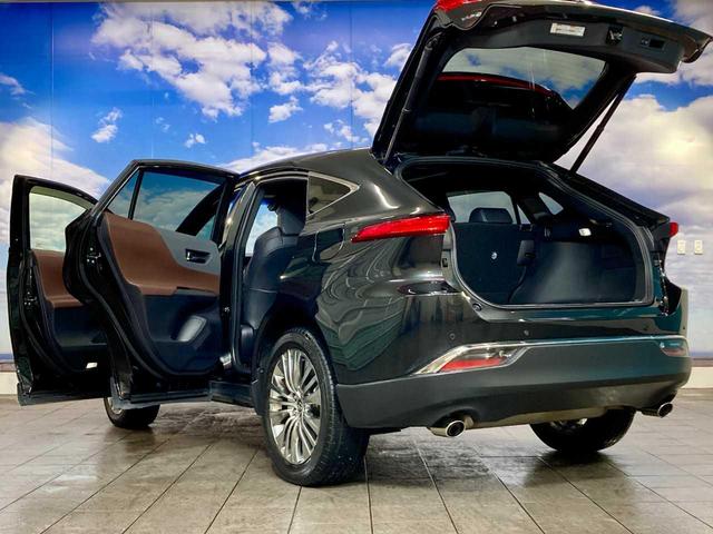 ハリアー Ｚ　レザーパッケージ　寒冷地仕様　夏冬タイヤ付　パノラマルーフ　ＪＢＬサウンド　アラウンドビューモニター　メモリナビ　デジタルインナーミラー　ＥＴＣ２．０　レーダークルーズ　本革電動シート　シートヒーター・シートエアコン（19枚目）