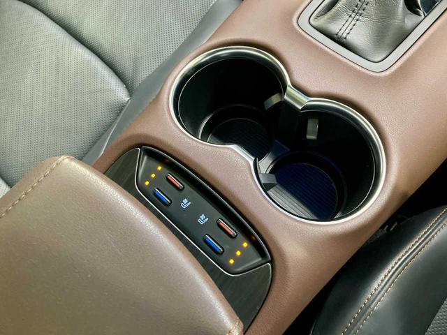 ハリアー Ｚ　レザーパッケージ　寒冷地仕様　夏冬タイヤ付　パノラマルーフ　ＪＢＬサウンド　アラウンドビューモニター　メモリナビ　デジタルインナーミラー　ＥＴＣ２．０　レーダークルーズ　本革電動シート　シートヒーター・シートエアコン（43枚目）