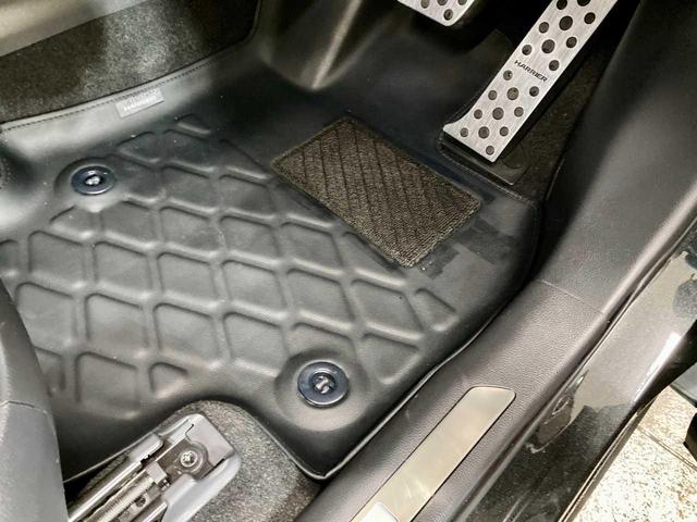 ハリアー Ｚ　レザーパッケージ　寒冷地仕様　夏冬タイヤ付　パノラマルーフ　ＪＢＬサウンド　アラウンドビューモニター　メモリナビ　デジタルインナーミラー　ＥＴＣ２．０　レーダークルーズ　本革電動シート　シートヒーター・シートエアコン（69枚目）