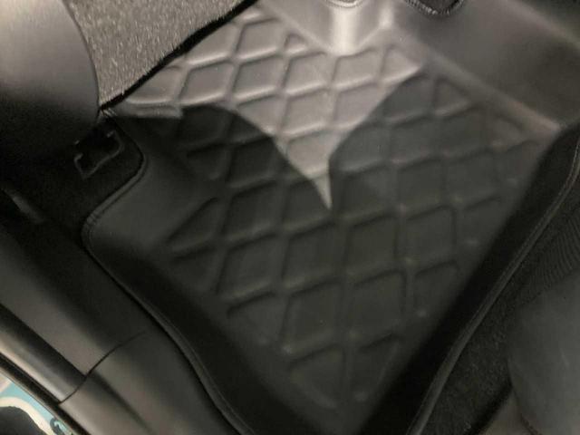 ハリアー Ｚ　レザーパッケージ　寒冷地仕様　夏冬タイヤ付　パノラマルーフ　ＪＢＬサウンド　アラウンドビューモニター　メモリナビ　デジタルインナーミラー　ＥＴＣ２．０　レーダークルーズ　本革電動シート　シートヒーター・シートエアコン（76枚目）