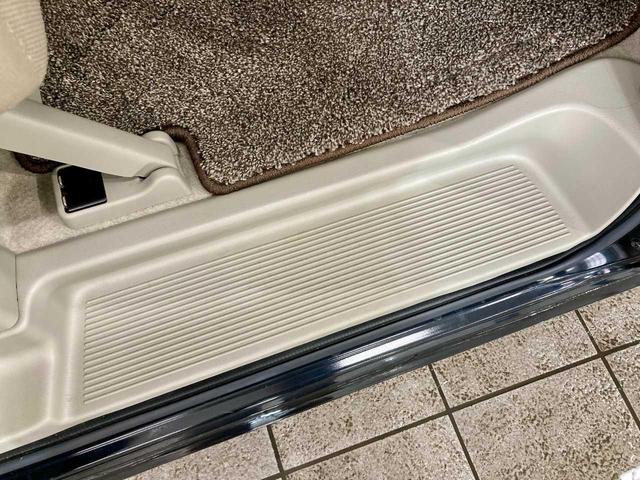 NV100クリッパーリオ E 夏冬タイヤ付き ユーザー買取車両 エンジンスターター シートヒーター バックモニタ- ベンチシート 両側スライド片側電動ドア コーナーセンサ LEDヘッド ドライブレコーダー ターボ車 USB(36枚目)